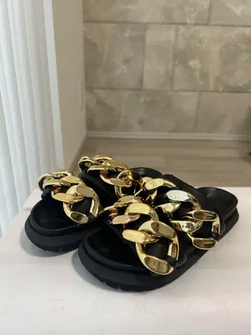 sacai 블랙 샌들 여성용 36 사이즈 가격 인하