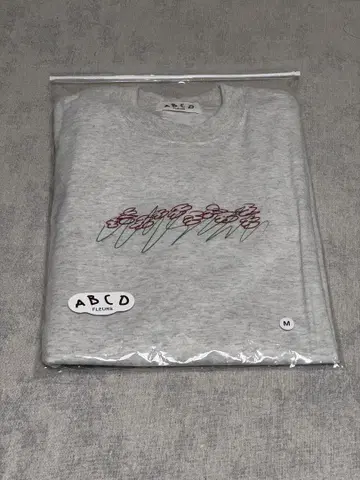 ABCD FLEURS everyone 티셔츠 M