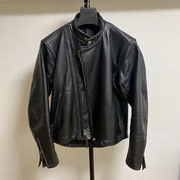 Langlitz Leathers 캐스케이드 가죽 자켓 사이즈 40