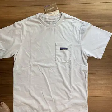patagonia 화이트 T셔츠