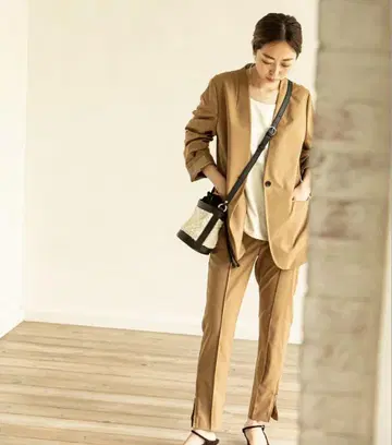 사이드 지퍼 팬츠 38 카멜 워셔블 테이퍼드 팬츠