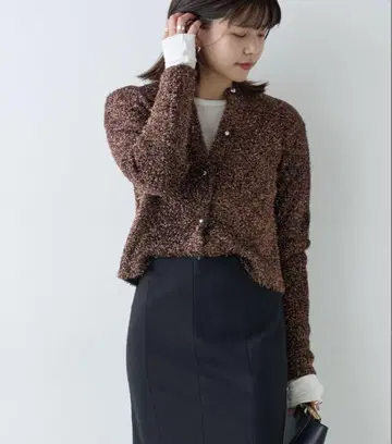 페더 라메 가디건 니트 브라운