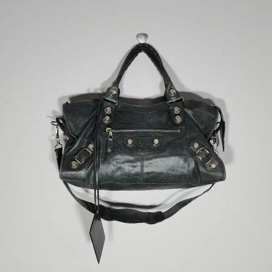 leey Shirring Shoulder Padded Bag #leey,#leey가방,#숄더백 on