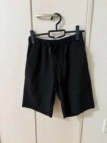그라미치 블랙 숏팬츠