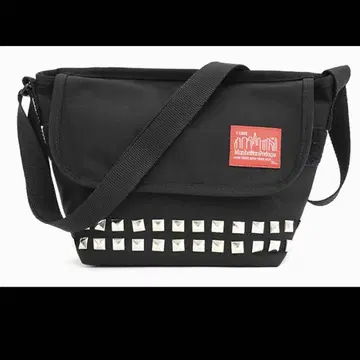Manhattan Portage 피라미드 스터드 숄더백
