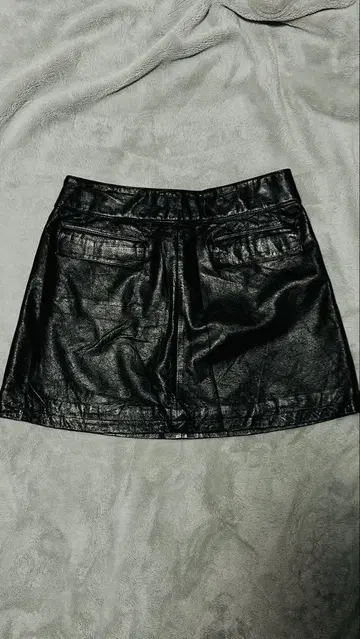 장 폴 고티에 미니스커트