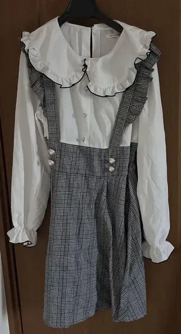 프릴 체크 셋업 NOEMIE 양산형