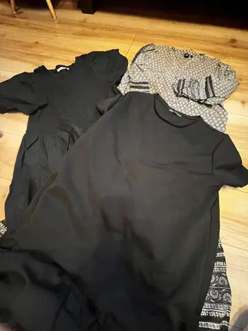 ZARA와 UNIQLO 원피스 3장