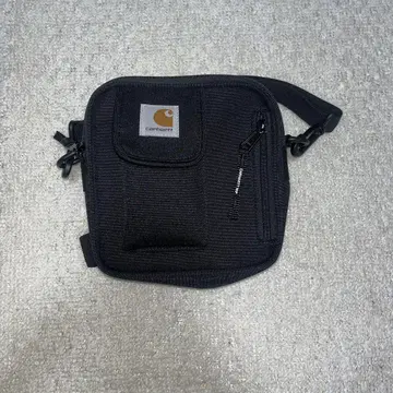 Carhartt 블랙 사코슈