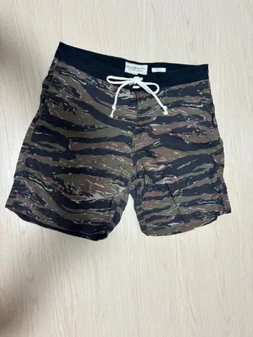 카모플라쥬 숏팬츠 31