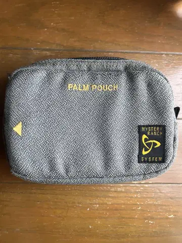 MYSTERY RANCH PALM POUCH