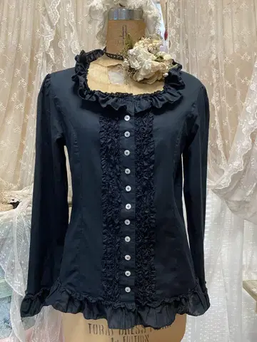 핑크하우스 면 로운 프릴 블랙 셔츠 긴팔