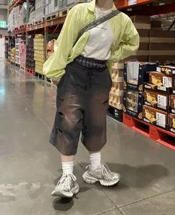 [새상품급] hood 하프 팬츠 overdye sweat shorts