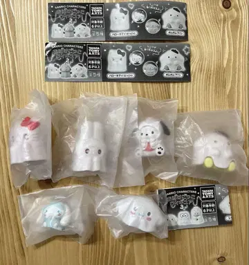 산리오 유령놀이 피규어 키티 마이멜로디 시나모롤 가챠가챠