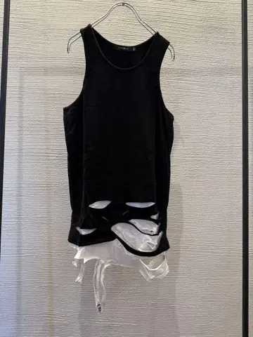 00s archive japanese label tank top y2k