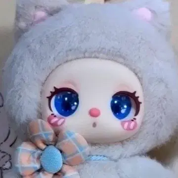 Liila's lucky cat V1.
