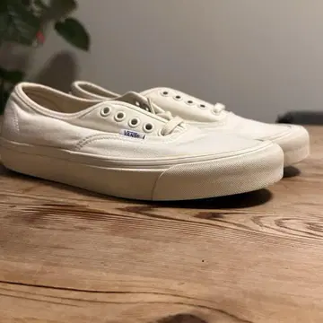 VANS VAULT authentic lx 오센틱 26.5cm