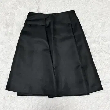 JIL SANDER 질 샌더 비대칭 플레어 스커트 32
