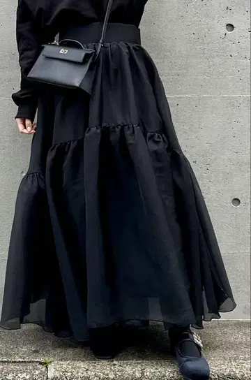 플레어 롱 스커트 블랙