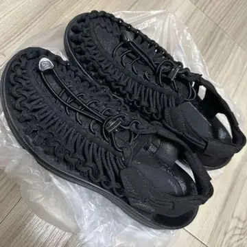 keen 킨 샌들 블랙 24cm