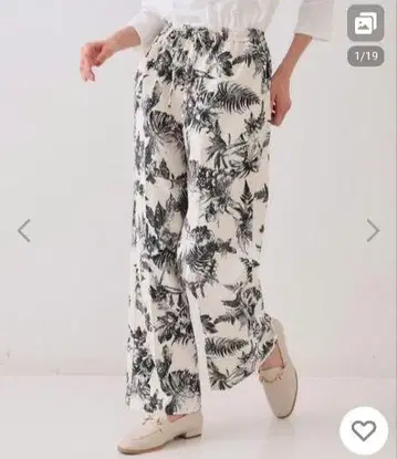 오페이크 닷 클립 보태니컬 프린트 이지 팬츠 아이보리 L