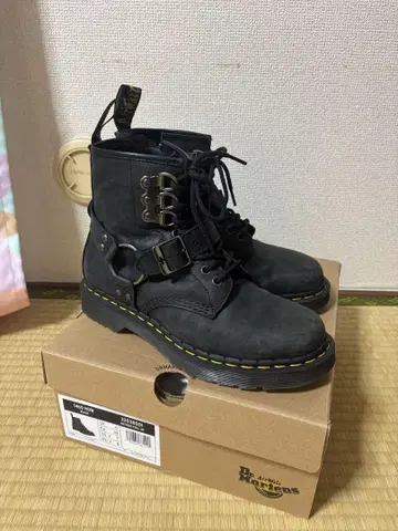닥터마틴 부츠 HDW uk6 25cm