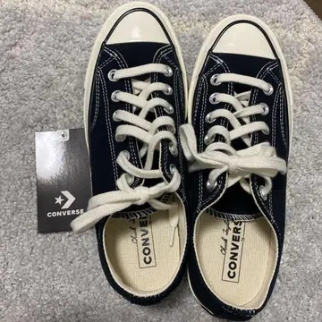CONVERSE 척테일러 로우컷 스니커즈