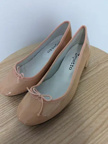 Repetto 핑크 베이지 발레 슈즈
