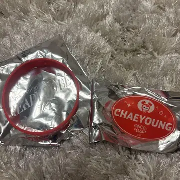 CHAEYOUNG 러버 밴드 네임 배지