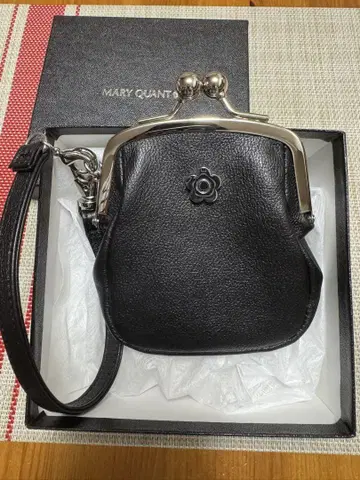 MARY QUANT 블랙 코인 케이스