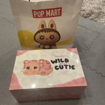POP MART CRY BABY WILD CUTIE 인형 마스코트