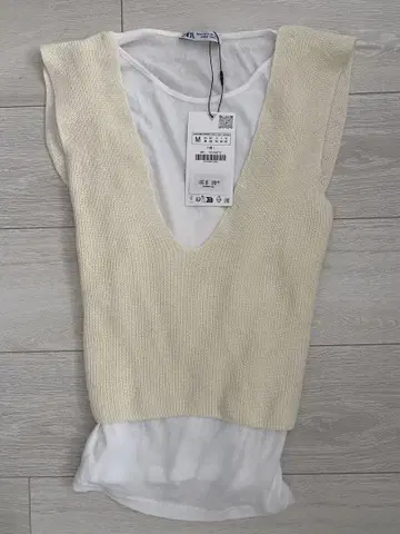 ZARA 티셔츠 새상품, 택 포함