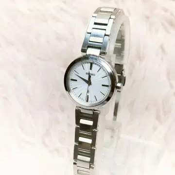 작동품 루키아 LUKIA 솔라 세이코 SEIKO 3침 실버