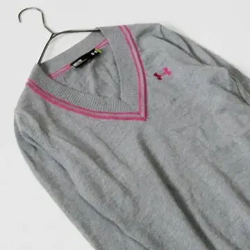 UNDER ARMOUR 언더아머 V넥 니트 M 사이즈