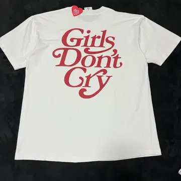 girls don't cry 티셔츠