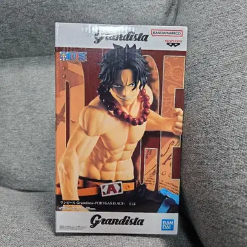 Grandista 포트거스 D 에이스 피규어