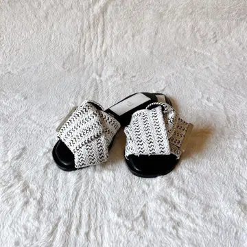 헨리엔바르고 HENRI EN VARGO Veronica35 1/2