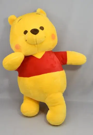 세가 빨간 볼 슈퍼 라지 봉제인형 곰돌이 푸 푸 뒤돌아보는 포즈