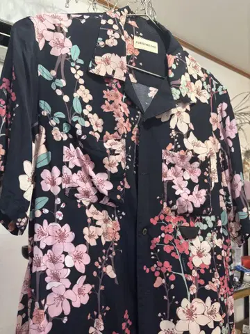 FORSOMEONE FLOWER SHIRTS