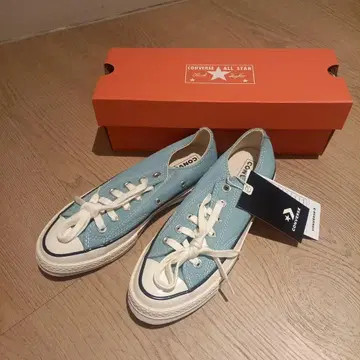 택 포함 새상품 컨버스 척테일러 스카이블루 스니커즈 24cm