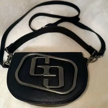 GYDA GG 모티브 라운드 제이다 숄더백 핸드백 블랙