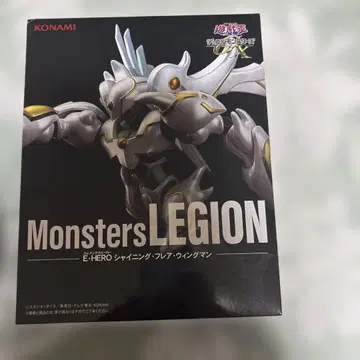E HERO 샤이닝 플레어 윙맨 피규어