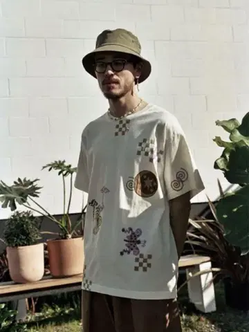 STORY mfg. White Grateful T-Shirt