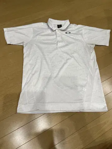 Oakley 화이트 피케 셔츠 M 사이즈