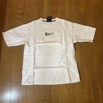 FAT LIVE THREE SKINNY WHITE