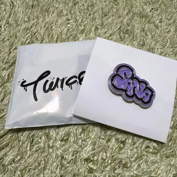TWICE THIS IS FOR 랜덤 핀배지 [사나]