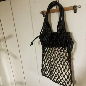 새상품급 ZARA 자라 뜨개질 메쉬 토트백 이너 탈착 가능