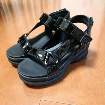 NO NAME 노네임 CONCRETE BLACK