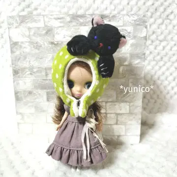미니 브라이스 크로네코가 붙어있는 모자*아웃핏 핸드메이드 모자