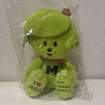 Mrs. GREENAPPLE 메메루 봉제 인형